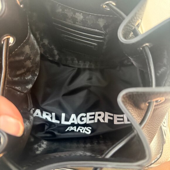 NEW KARL LAGERFELD Paris Adele Medium Bucket Bag CROSSBODY PURSE Black